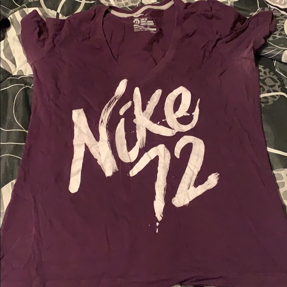 Tops - Nike shirt